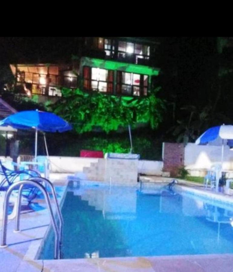 Maison d'hôtes Hospedaria Divina Adega à Cabo Frio Extérieur photo